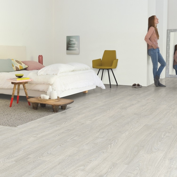 Quickstep *Waterproof Impressive Ultra Patina Classic Oak Grey Laminate Flooring