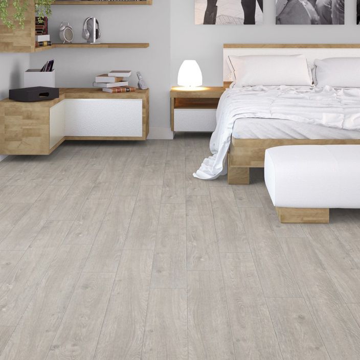 Pro 8mm Fulham Grey Oak Effect Luxury Vinyl Click Flooring