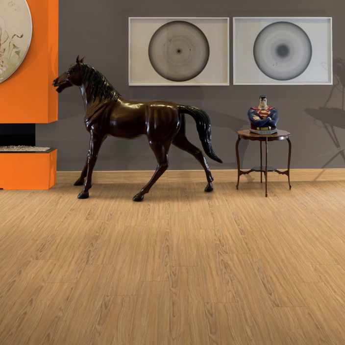 Pro 8mm Kensington Oak Effect Luxury Vinyl Click Flooring