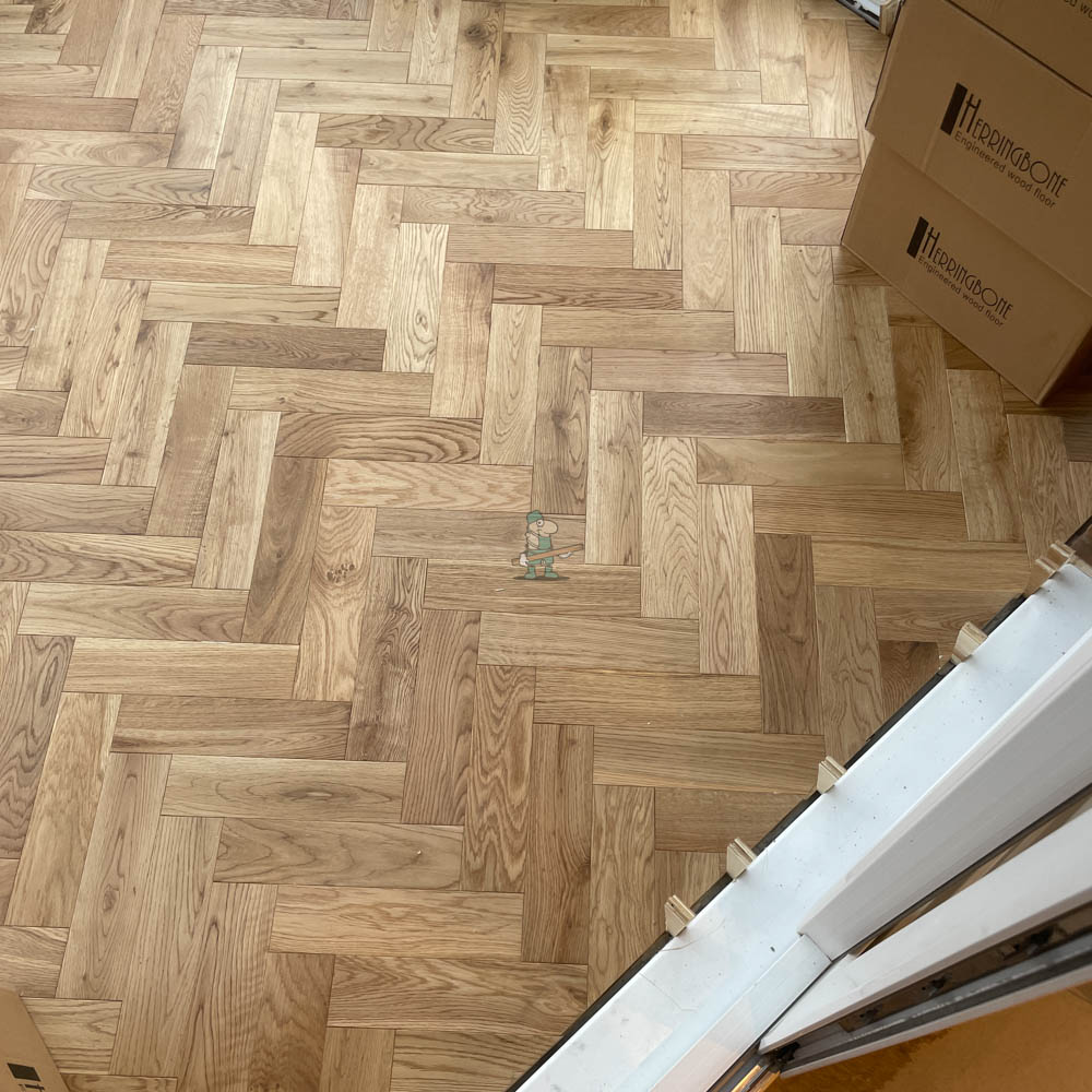 Riviera 18/3 x 80mm SMALL Natural Oak Herringbone Engineered Flooring