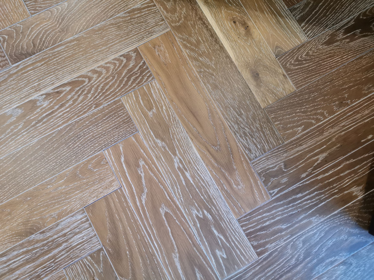 Riviera 14/3 x 90mm Smoked Limed Oak Herringbone Engineered Flooring