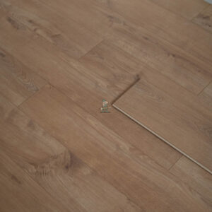 Home Classic 8mm Village Oak 4V Laminate Flooring