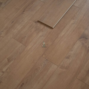 Home Classic 8mm Village Oak 4V Laminate Flooring