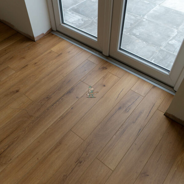 Fusion Classic 12mm Narrow Embossed Natural Oak 4V Laminate Flooring