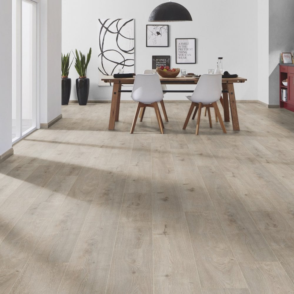 supernatural classic 8mm silver shadow oak laminate flooring k325 p84976 192013 image