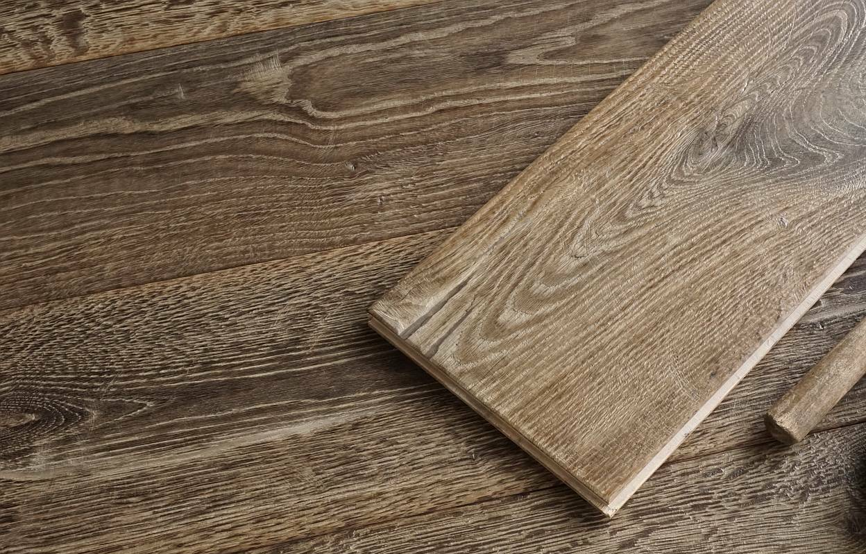 Supreme 15/4 x 220mm Novu Oak Distressed Premium Hard Waxed Engineered Flooring