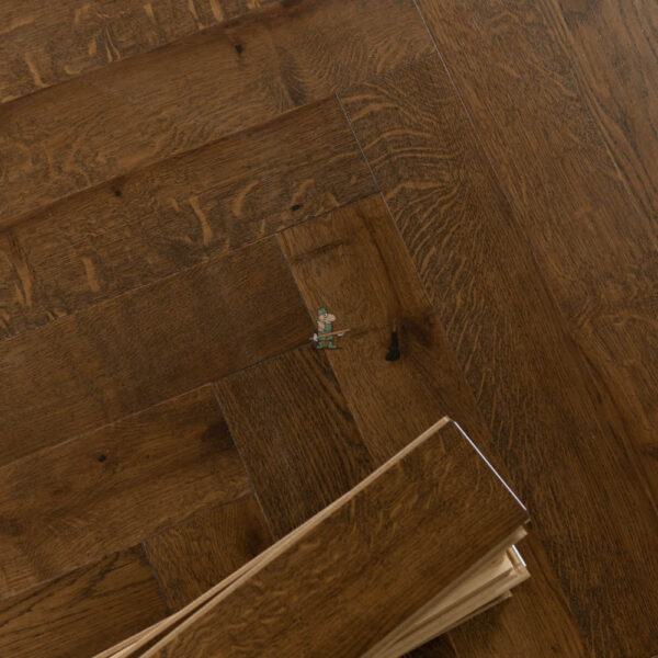 ZigZag Click 12/3 x 110mm Antique Smoked Oak Herringbone Engineered Flooring