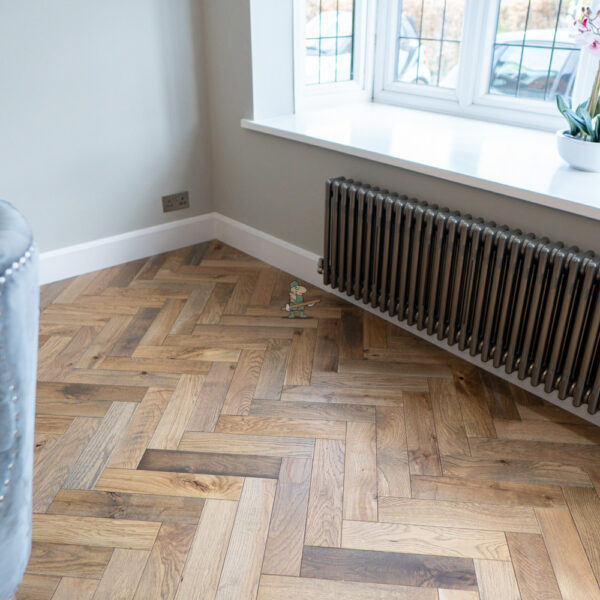 Riviera 18/5 x 90mm Rustic Cottage Oak Herringbone Engineered Flooring