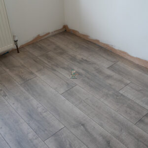 Home Classic 12mm Cottage Grey Oak 4V Laminate Flooring