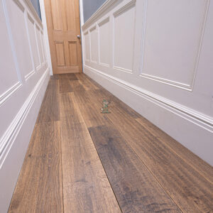 Nature 20/6 x 180mm Brushed Antique Oak Handscraped Engineered Flooring