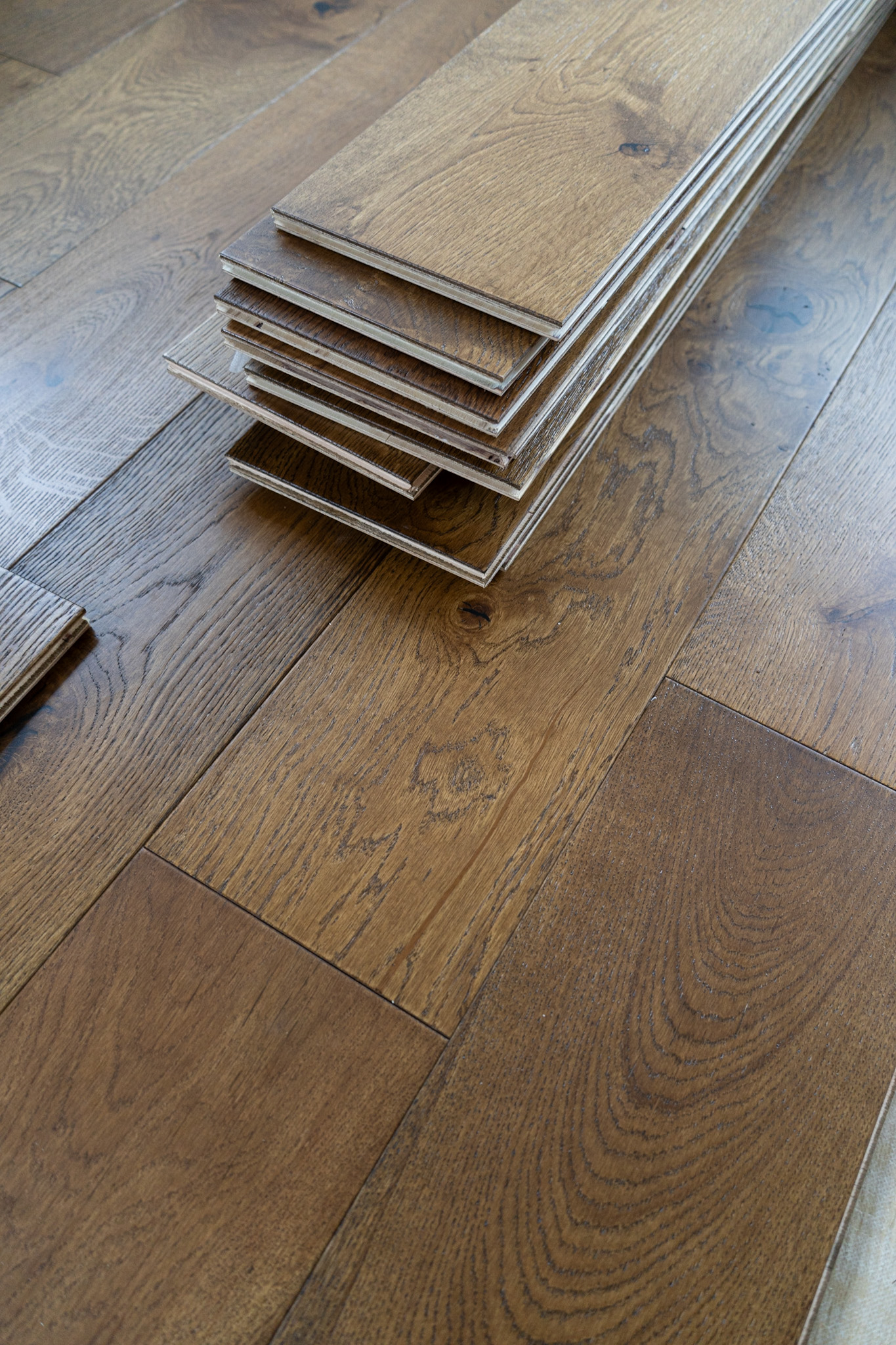 What are the Cons of Engineered Hardwood Floors?